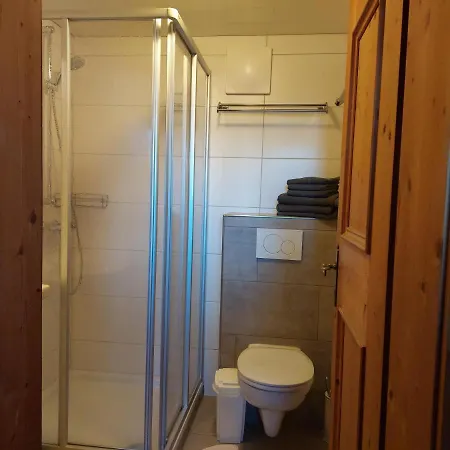 Wurzrainer 아파트 *